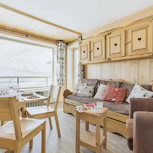 https://apartment-altitude-2100.hotels-rhonealpes.com