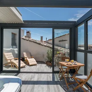 https://nuit-etoilee.fr-provencehotel.com