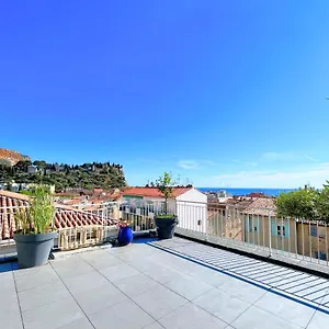 https://le-bellavista.fr-provencehotel.com