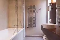 Hotel La Bourdonnais, Paris