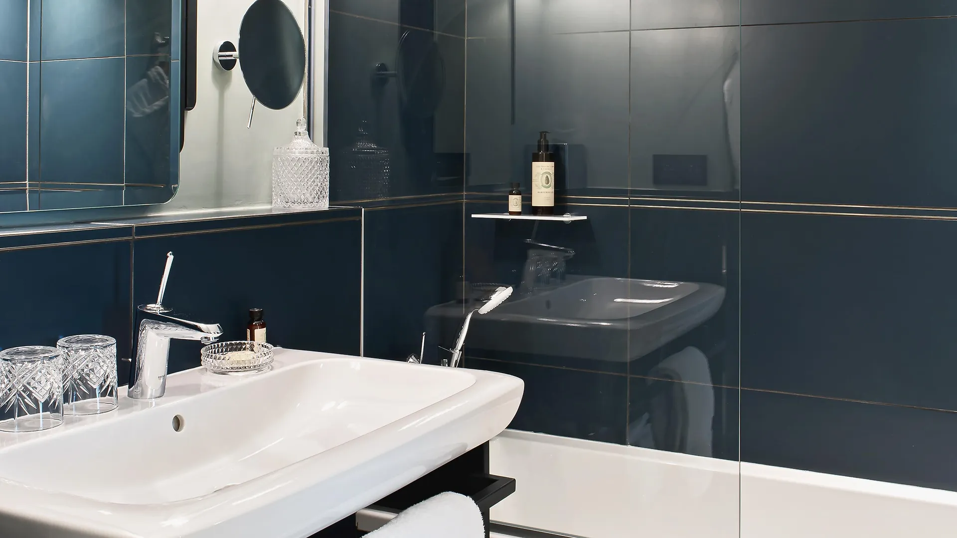 Hotel Botaniste Paris 4*,  France