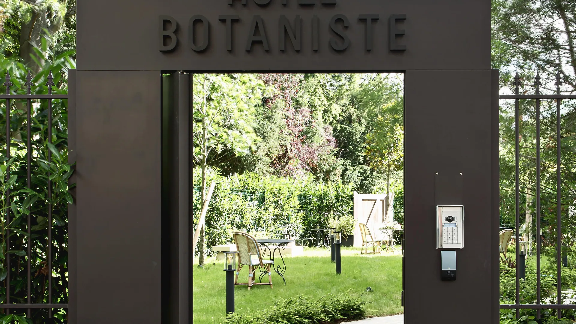 Hotel Botaniste Париж Франция